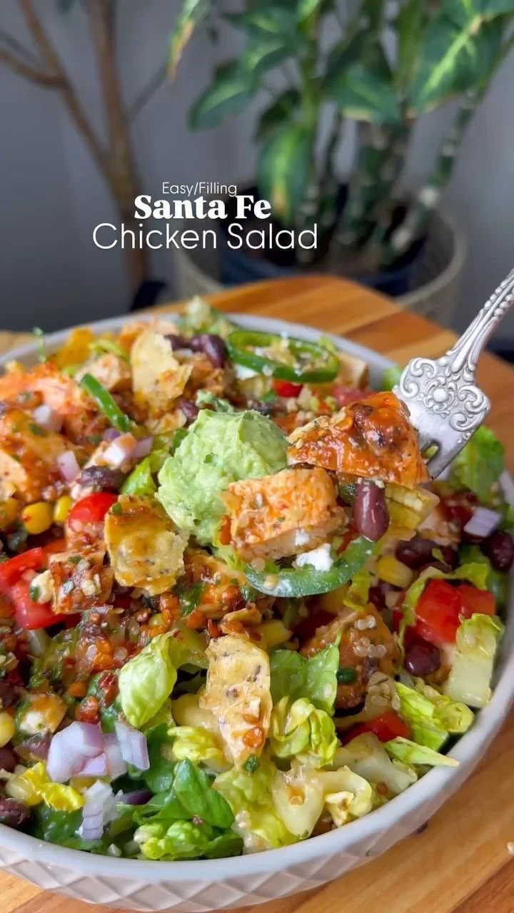 Delicious Santa Fe Salad with fresh vegetables and dressing.